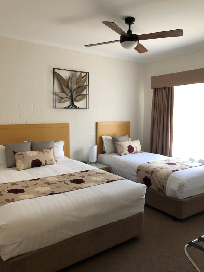 Blazing Stump Motel & Suites Wodonga Exterior photo